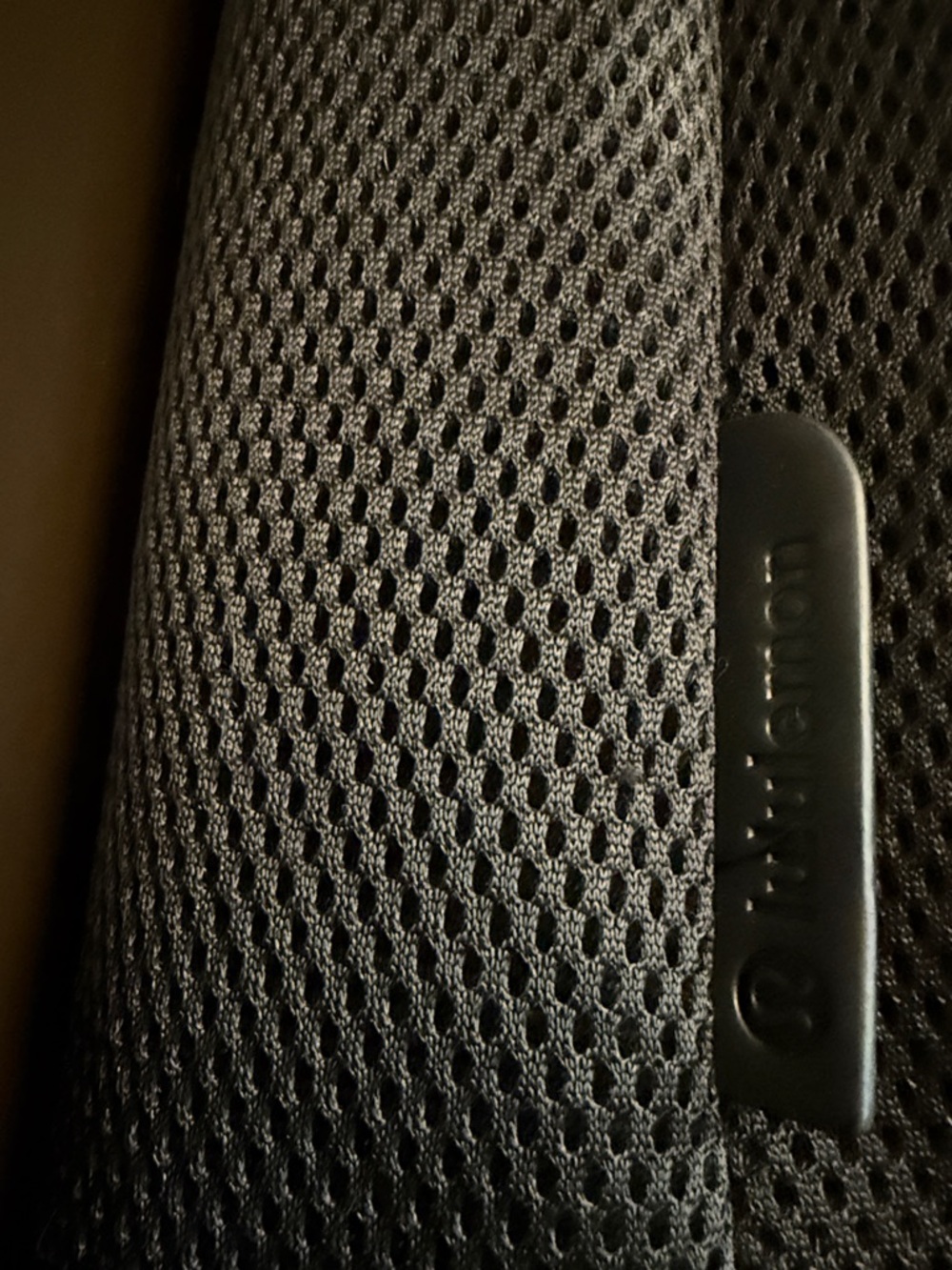 lululemon athletica Black Sling Tote with Mesh Pocket. This bag is reversible!! - Picture 8 of 10